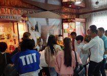 ЛИТЕРАТУРНО-ФОЛЬКЛОРНОЕ ПУТЕШЕСТВИЕ К ЗДОРОВЬЮ ЧЕРЕЗ РУССКИЕ ТРАДИЦИИ